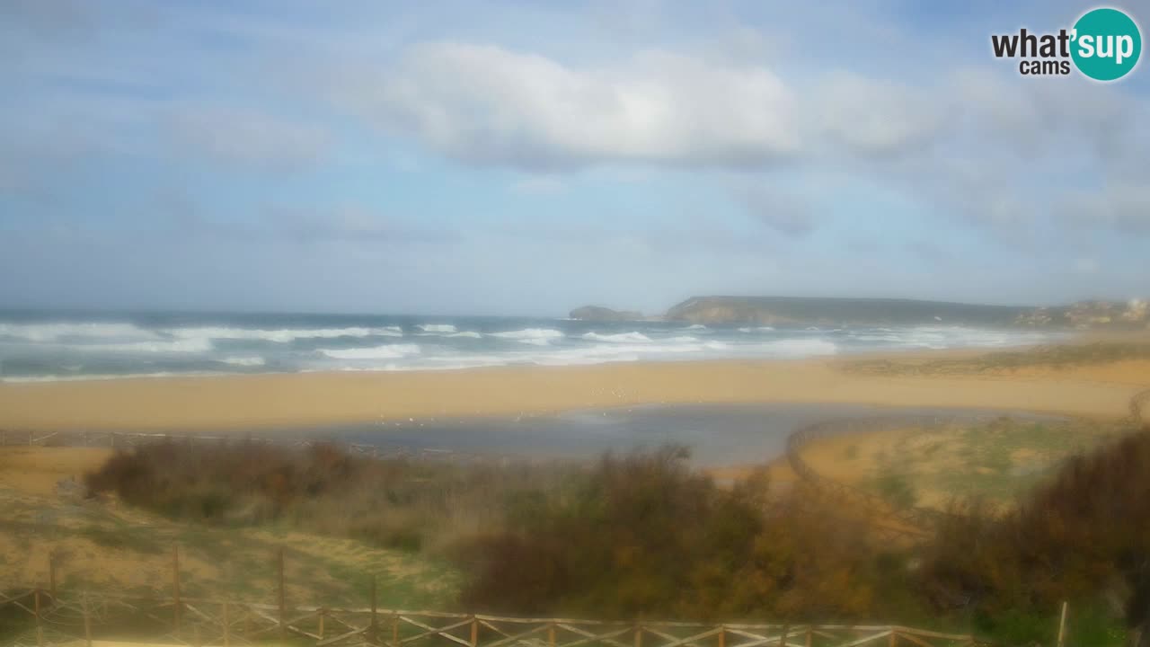 Spletna kamera Torre dei Corsari – Pogled v živo na plažo s Punta Usai