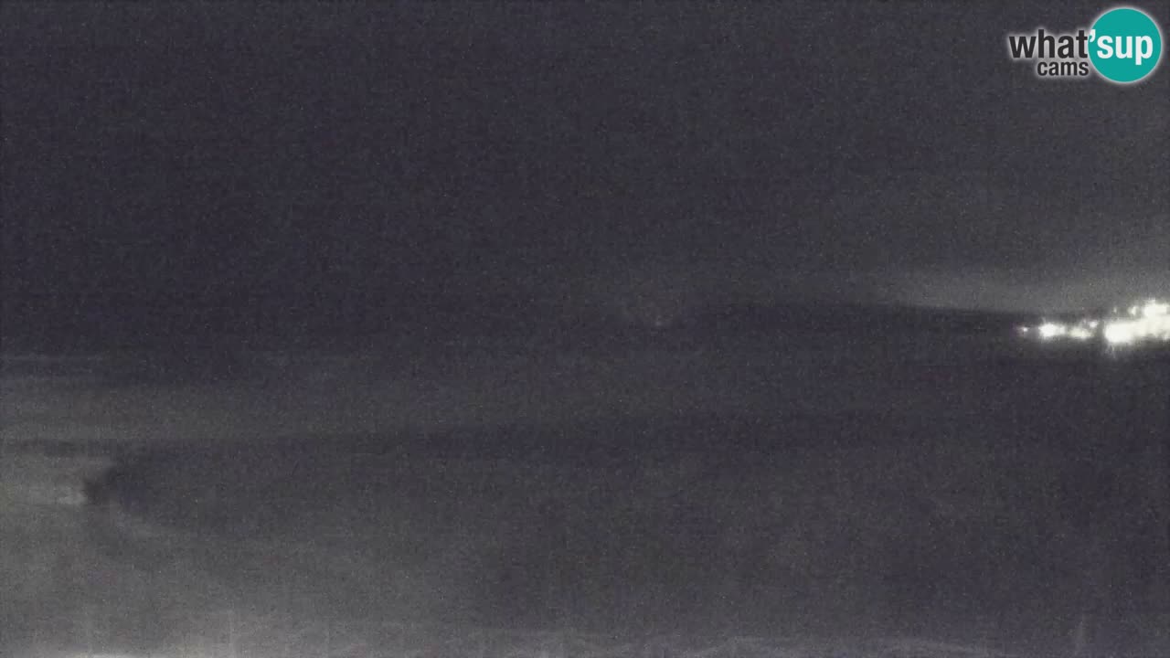 Webcam Torre dei Corsari – Vue en direct sur la plage depuis Punta Usai