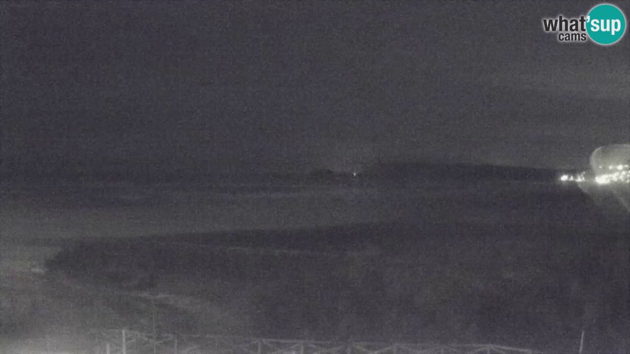 Webcam Torre dei Corsari – Vista live sulla spiaggia da Punta Usai