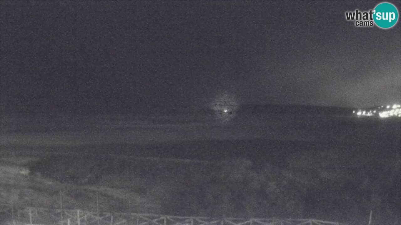 Webcam Torre dei Corsari – Vista live sulla spiaggia da Punta Usai