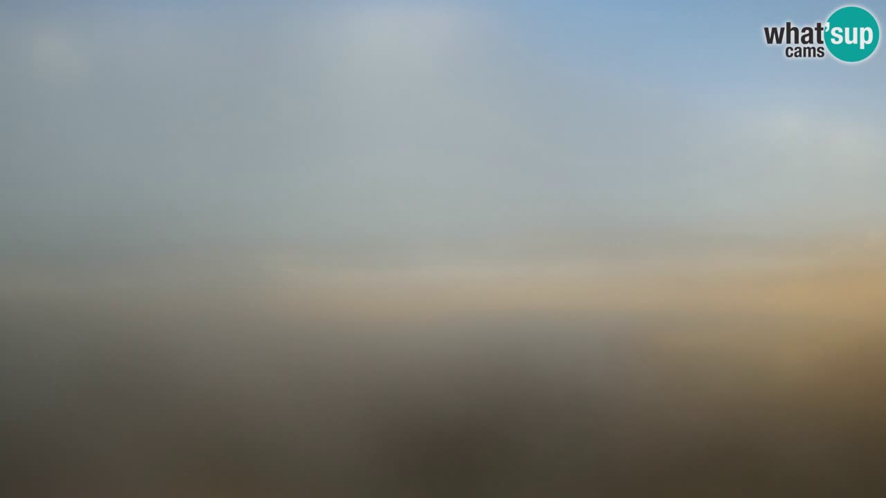 Webcam Torre dei Corsari – Vue en direct sur la plage depuis Punta Usai