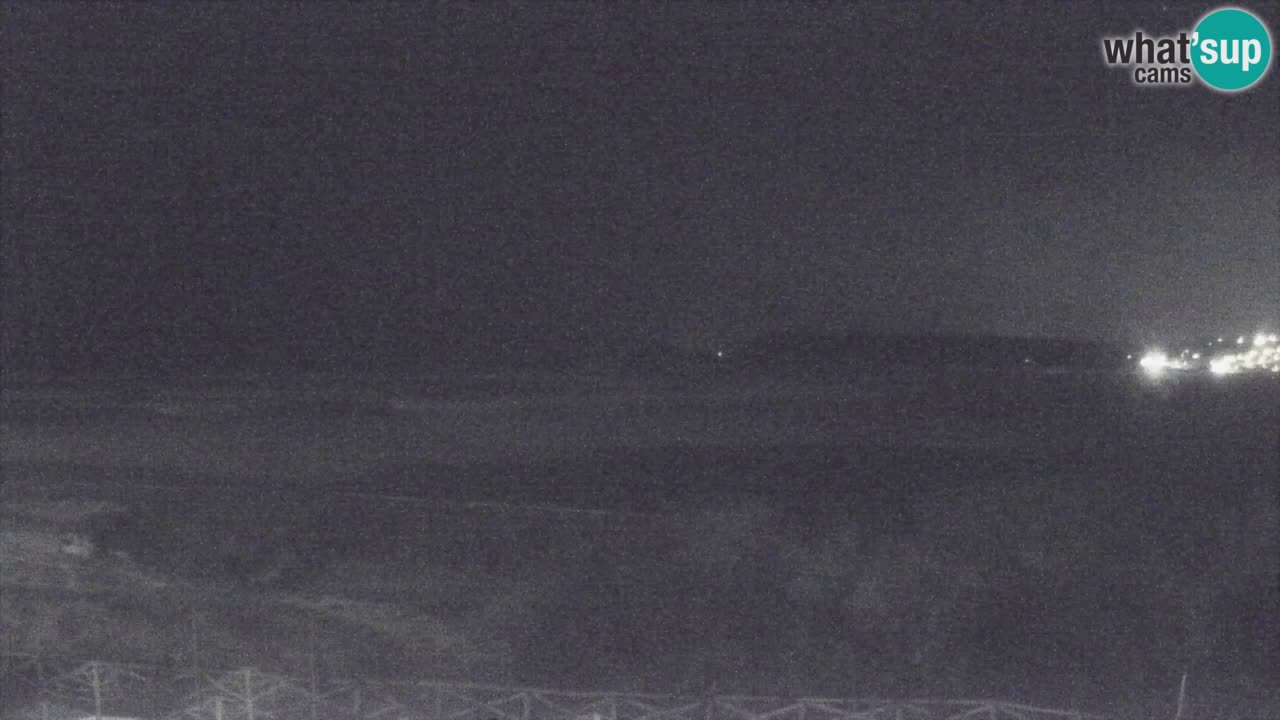 Spletna kamera Torre dei Corsari – Pogled v živo na plažo s Punta Usai