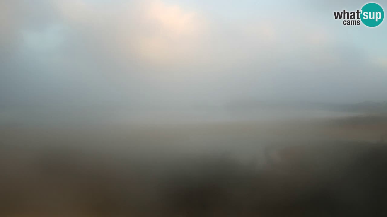 Web kamera Torre dei Corsari – Pogled uživo na plažu s Punta Usai