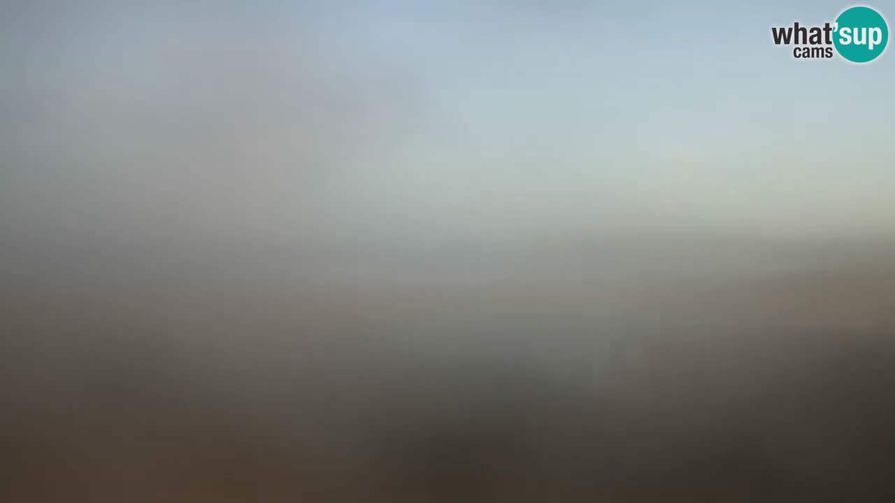 Webcam Torre dei Corsari – Vista live sulla spiaggia da Punta Usai