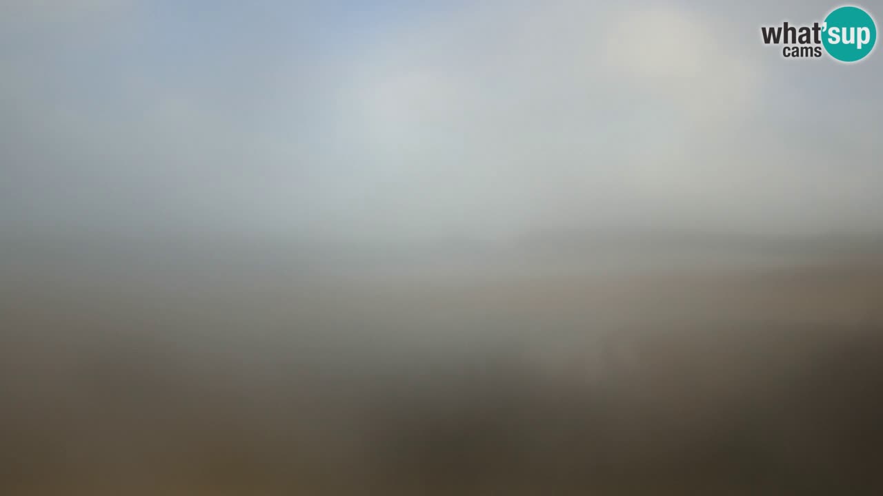 Spletna kamera Torre dei Corsari – Pogled v živo na plažo s Punta Usai