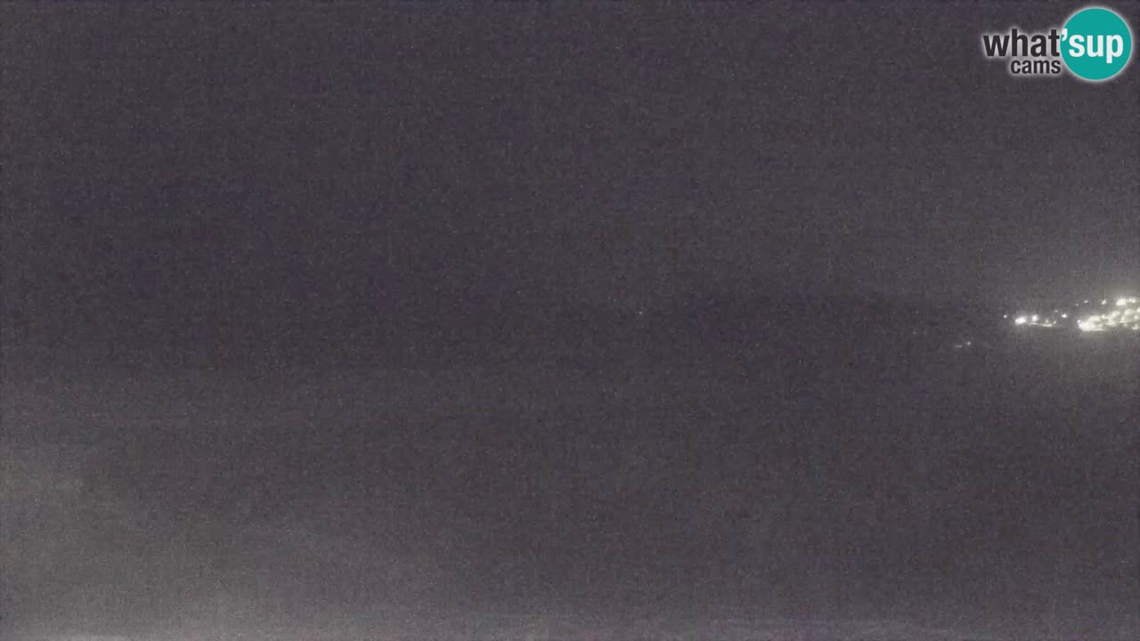 Webcam Torre dei Corsari – Vista live sulla spiaggia da Punta Usai