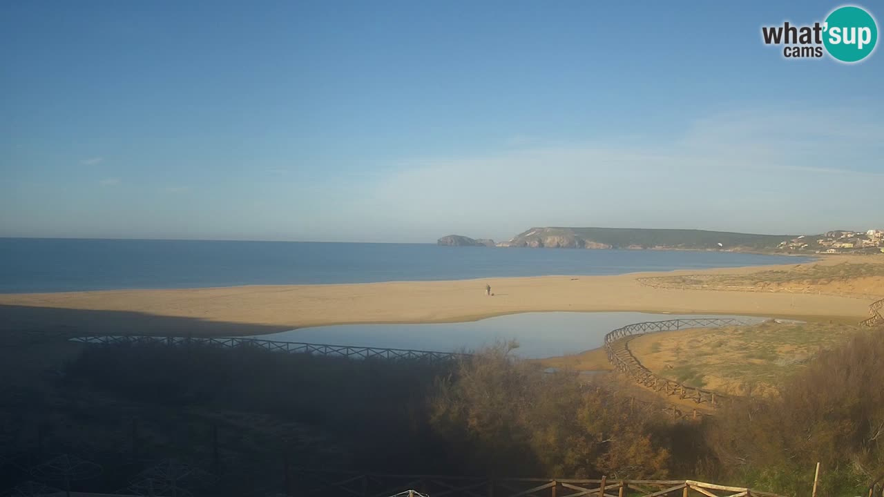 Spletna kamera Torre dei Corsari – Pogled v živo na plažo s Punta Usai