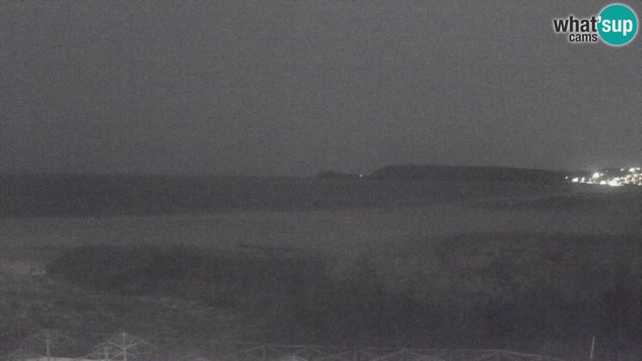 Web kamera Torre dei Corsari – Pogled uživo na plažu s Punta Usai