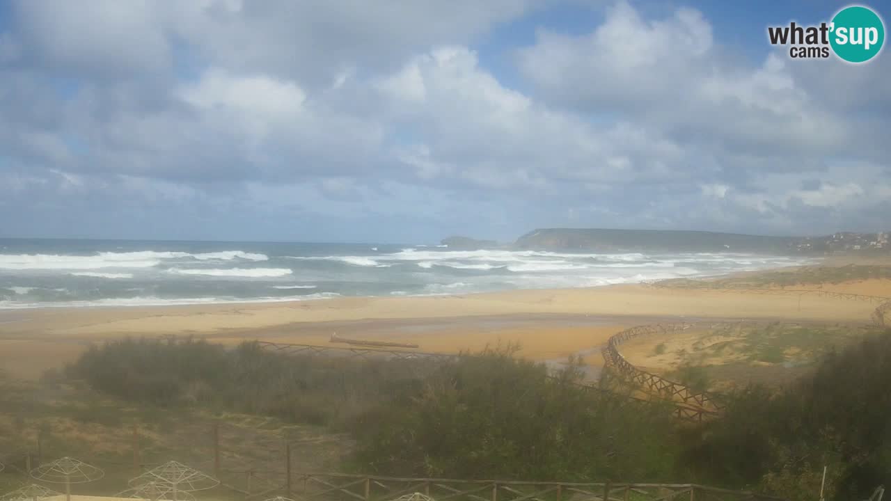 Web kamera Torre dei Corsari – Pogled uživo na plažu s Punta Usai