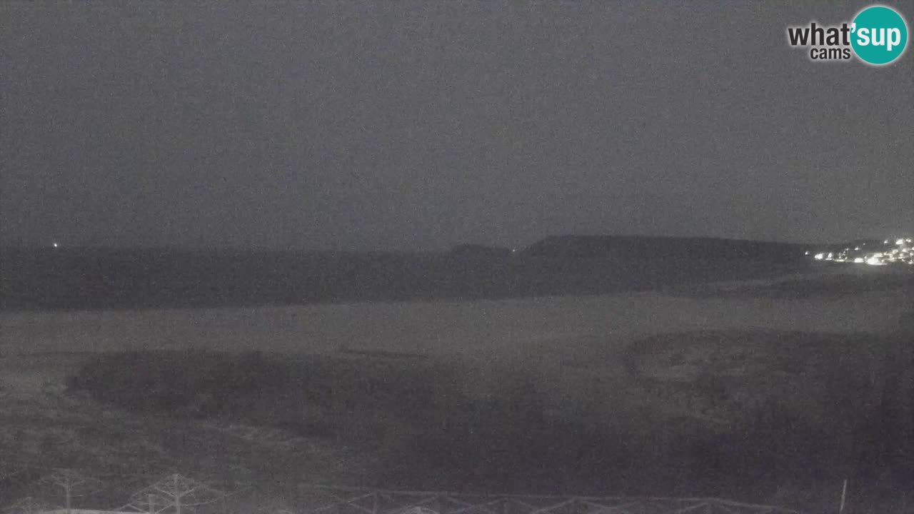 Web kamera Torre dei Corsari – Pogled uživo na plažu s Punta Usai