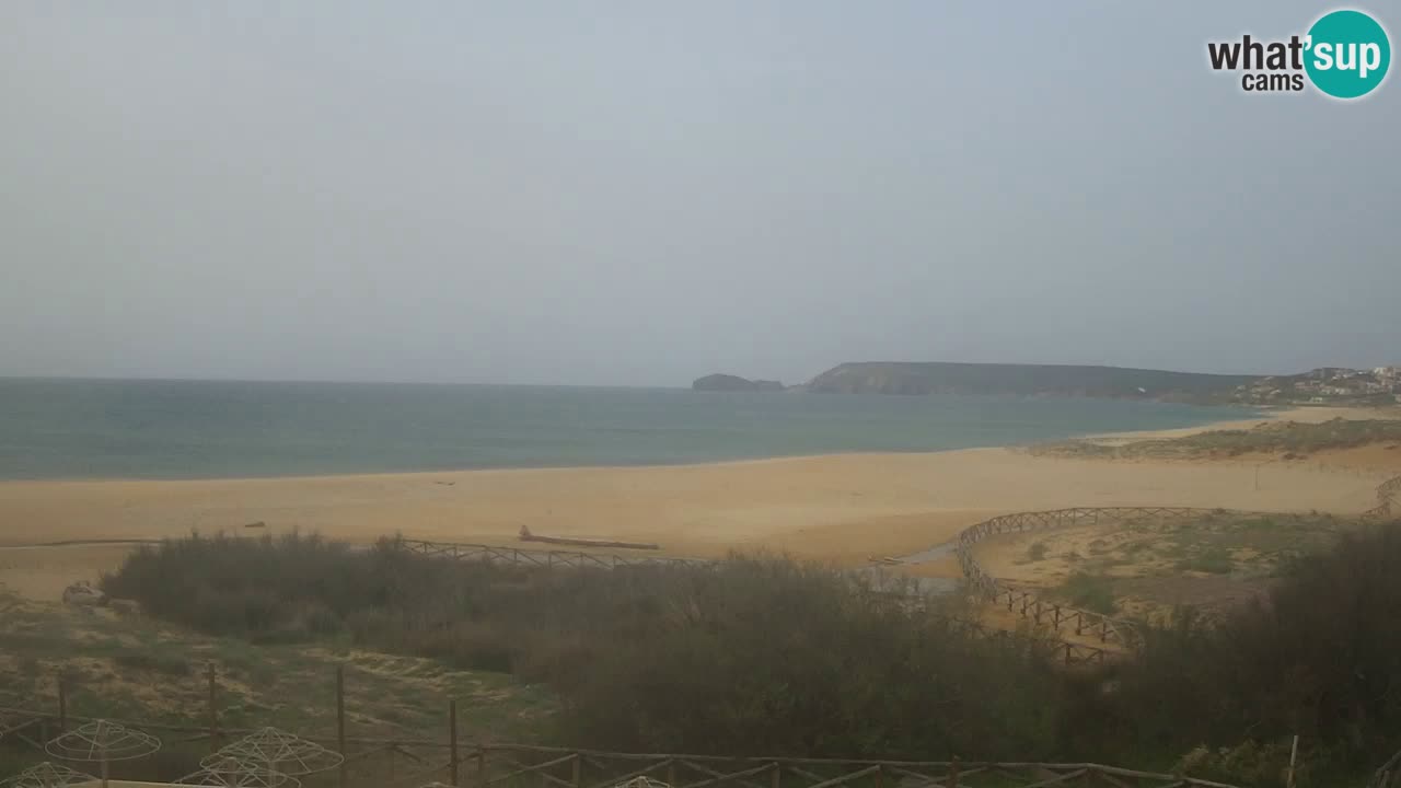 Web kamera Torre dei Corsari – Pogled uživo na plažu s Punta Usai