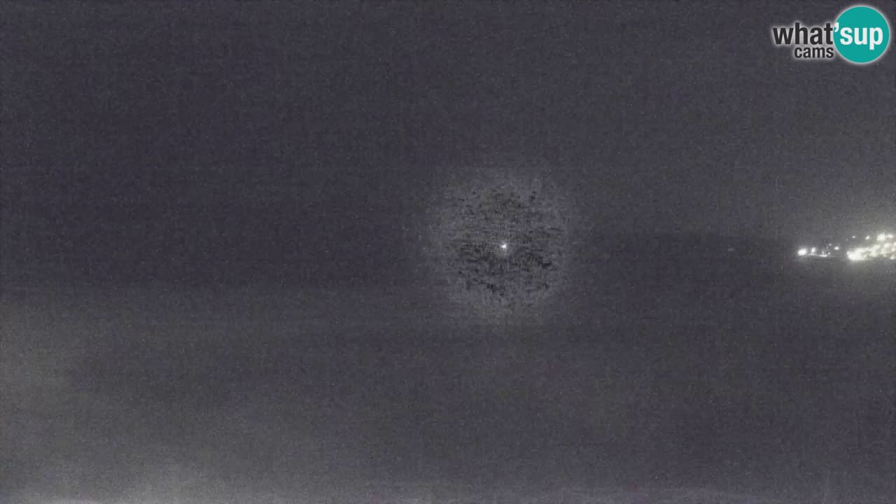 Web kamera Torre dei Corsari – Pogled uživo na plažu s Punta Usai