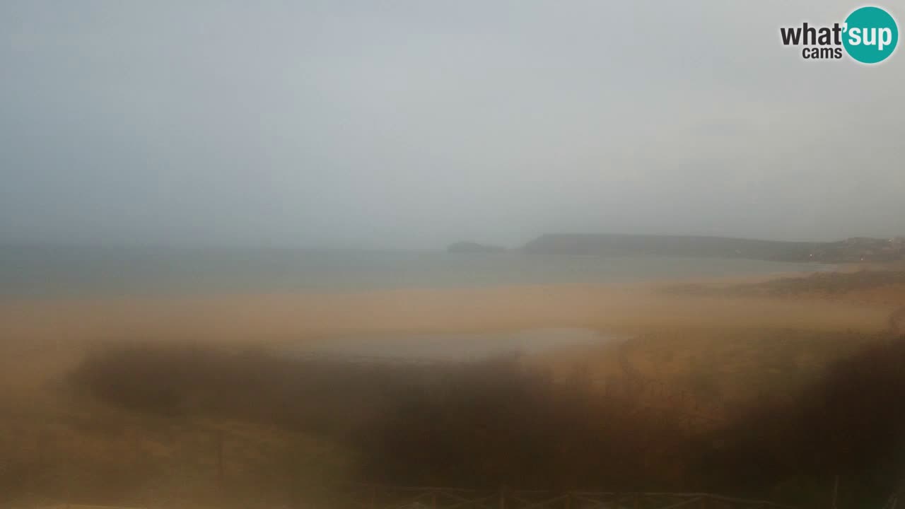 Spletna kamera Torre dei Corsari – Pogled v živo na plažo s Punta Usai