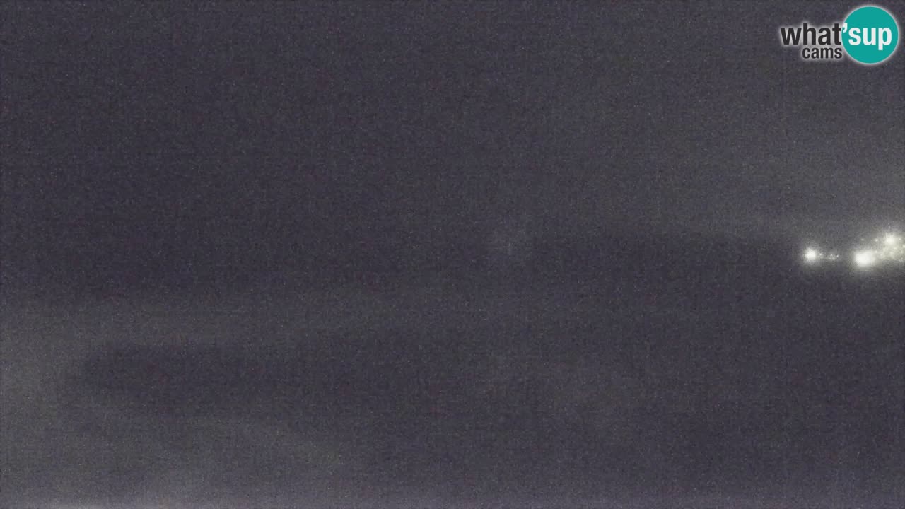 Spletna kamera Torre dei Corsari – Pogled v živo na plažo s Punta Usai