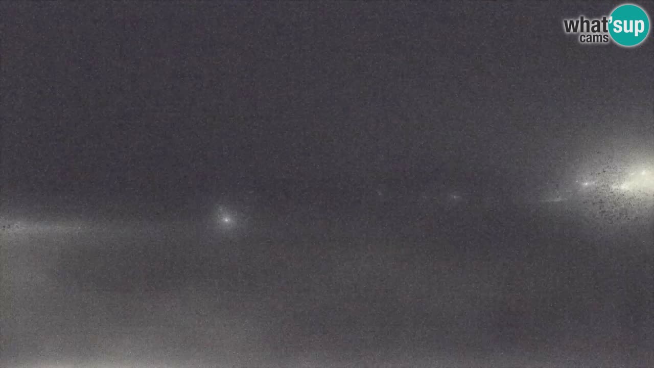 Web kamera Torre dei Corsari – Pogled uživo na plažu s Punta Usai