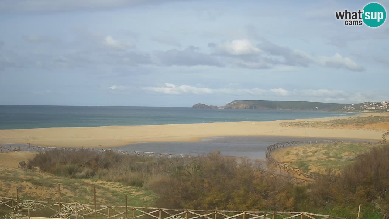Spletna kamera Torre dei Corsari – Pogled v živo na plažo s Punta Usai