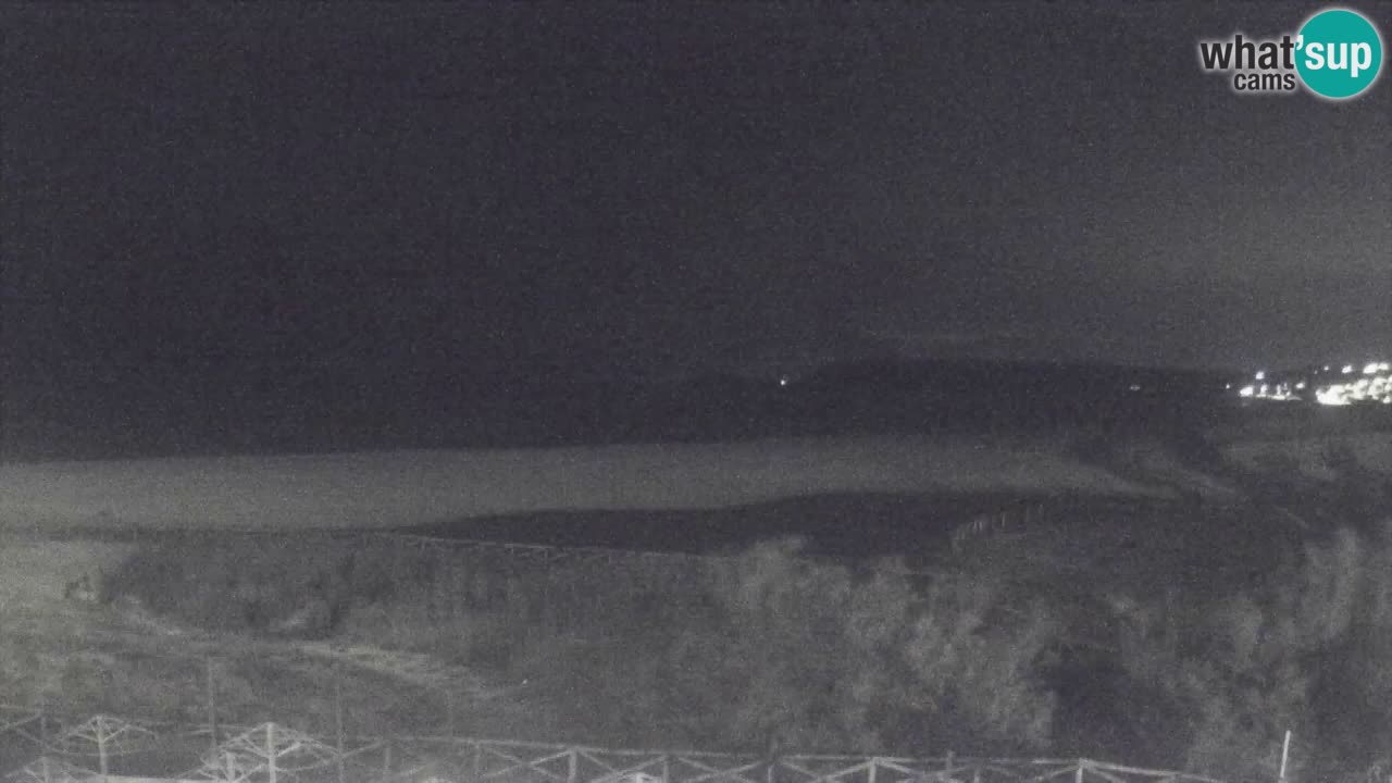 Webcam Torre dei Corsari – Vue en direct sur la plage depuis Punta Usai