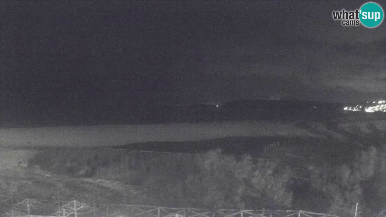 Webcam Torre dei Corsari – Vue en direct sur la plage depuis Punta Usai