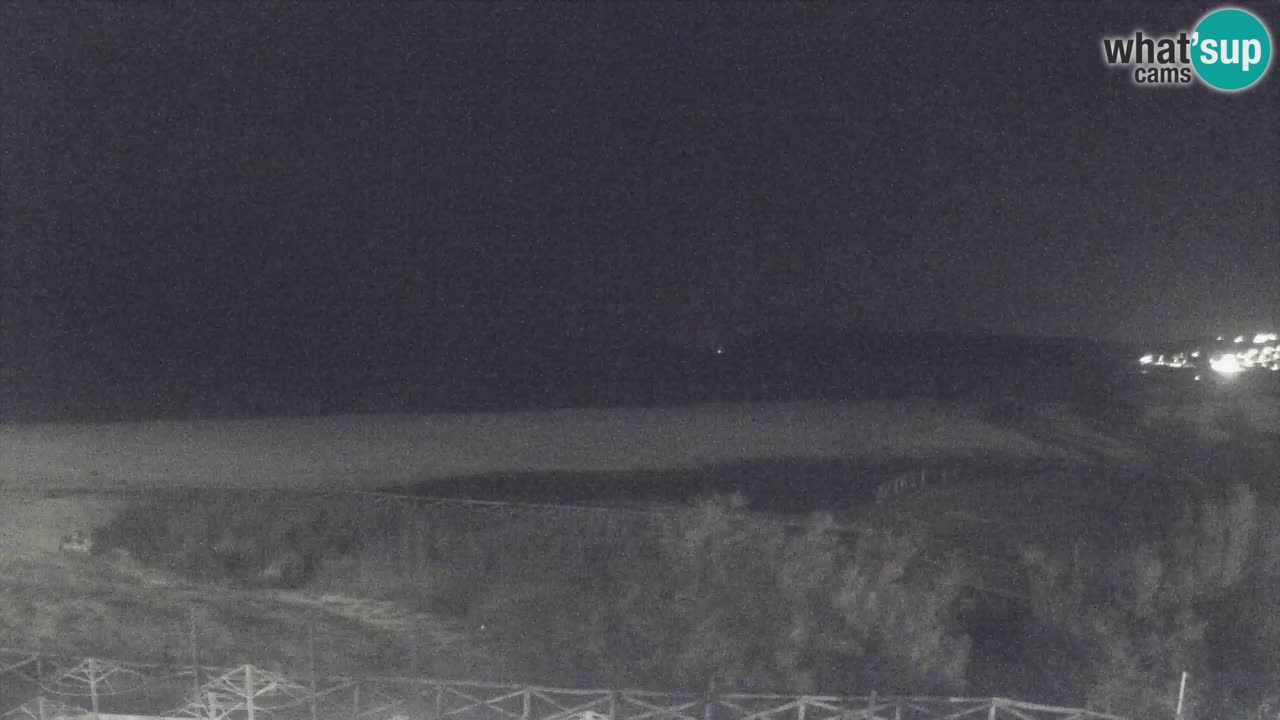 Web kamera Torre dei Corsari – Pogled uživo na plažu s Punta Usai