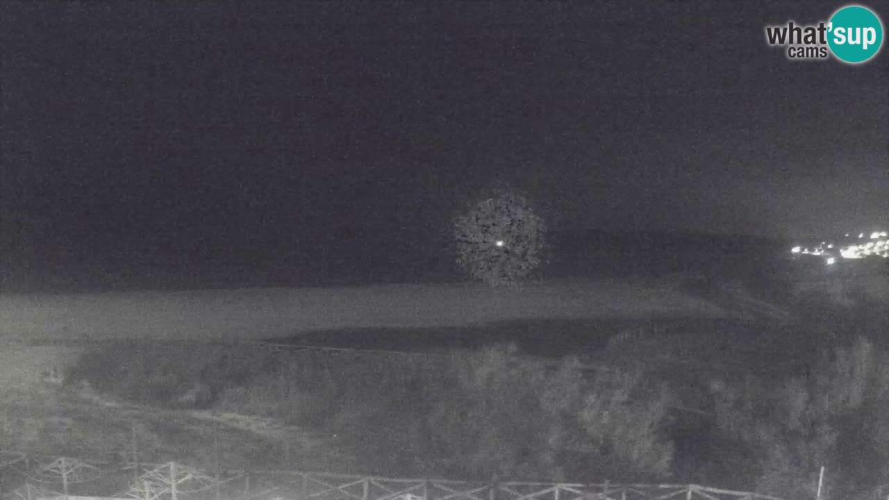 Webcam Torre dei Corsari – Vista live sulla spiaggia da Punta Usai