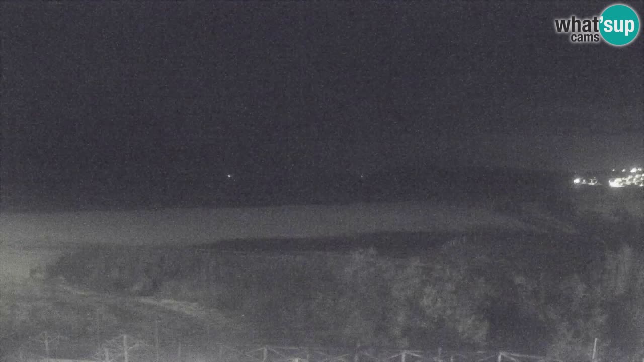 Webcam Torre dei Corsari – Vista live sulla spiaggia da Punta Usai