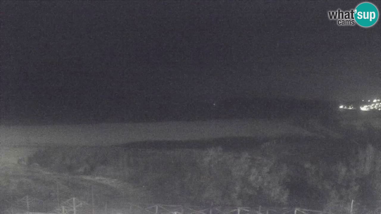 Spletna kamera Torre dei Corsari – Pogled v živo na plažo s Punta Usai