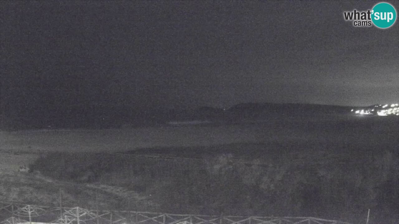 Spletna kamera Torre dei Corsari – Pogled v živo na plažo s Punta Usai