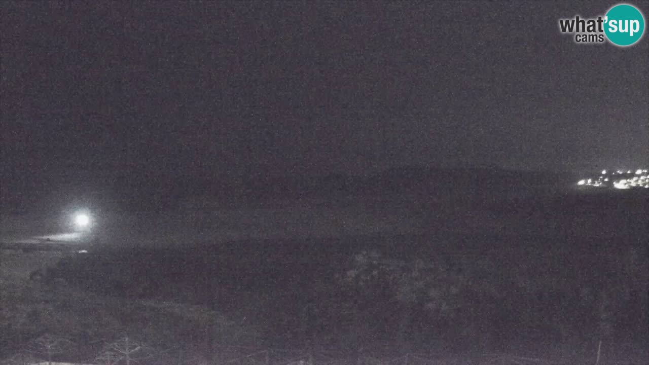 Spletna kamera Torre dei Corsari – Pogled v živo na plažo s Punta Usai