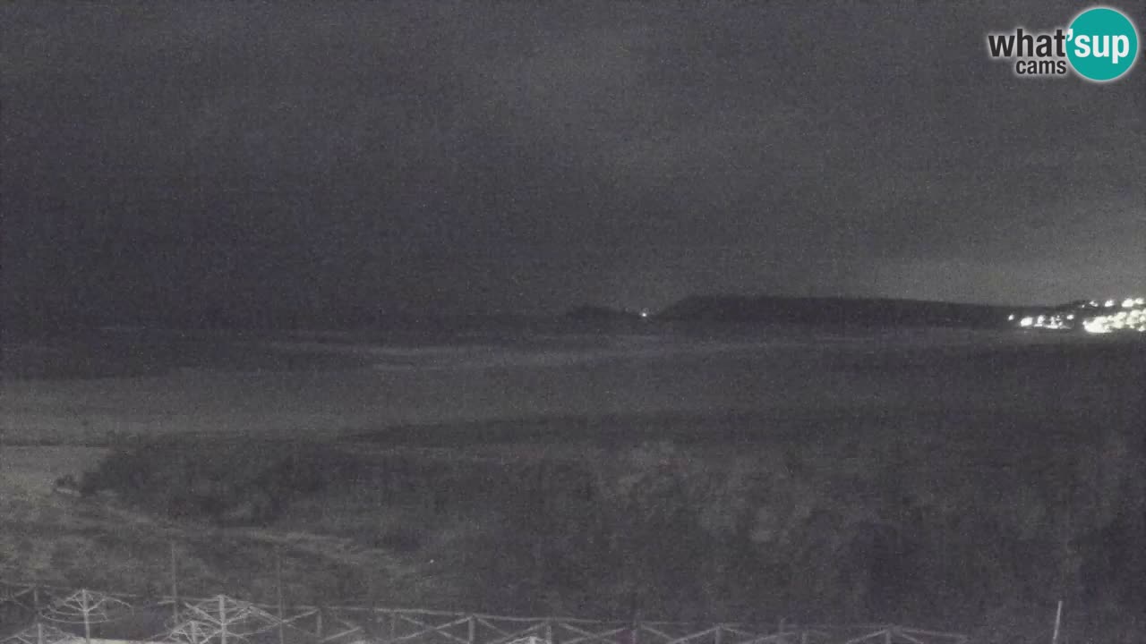 Webcam Torre dei Corsari – Vue en direct sur la plage depuis Punta Usai