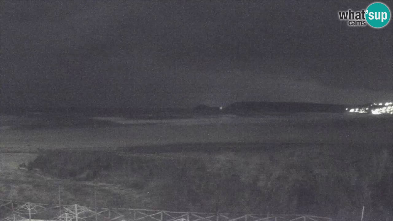 Webcam Torre dei Corsari – Vista live sulla spiaggia da Punta Usai