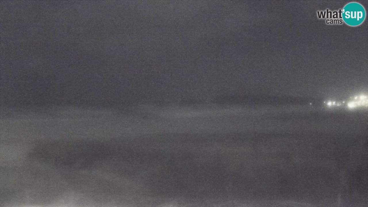 Webcam Torre dei Corsari – Vue en direct sur la plage depuis Punta Usai