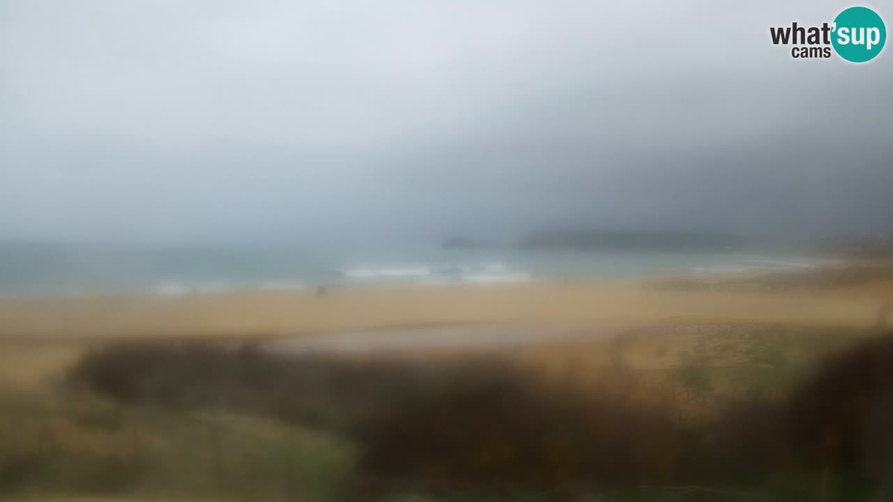 Spletna kamera Torre dei Corsari – Pogled v živo na plažo s Punta Usai