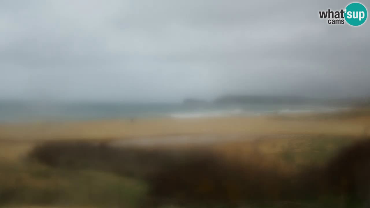 Web kamera Torre dei Corsari – Pogled uživo na plažu s Punta Usai