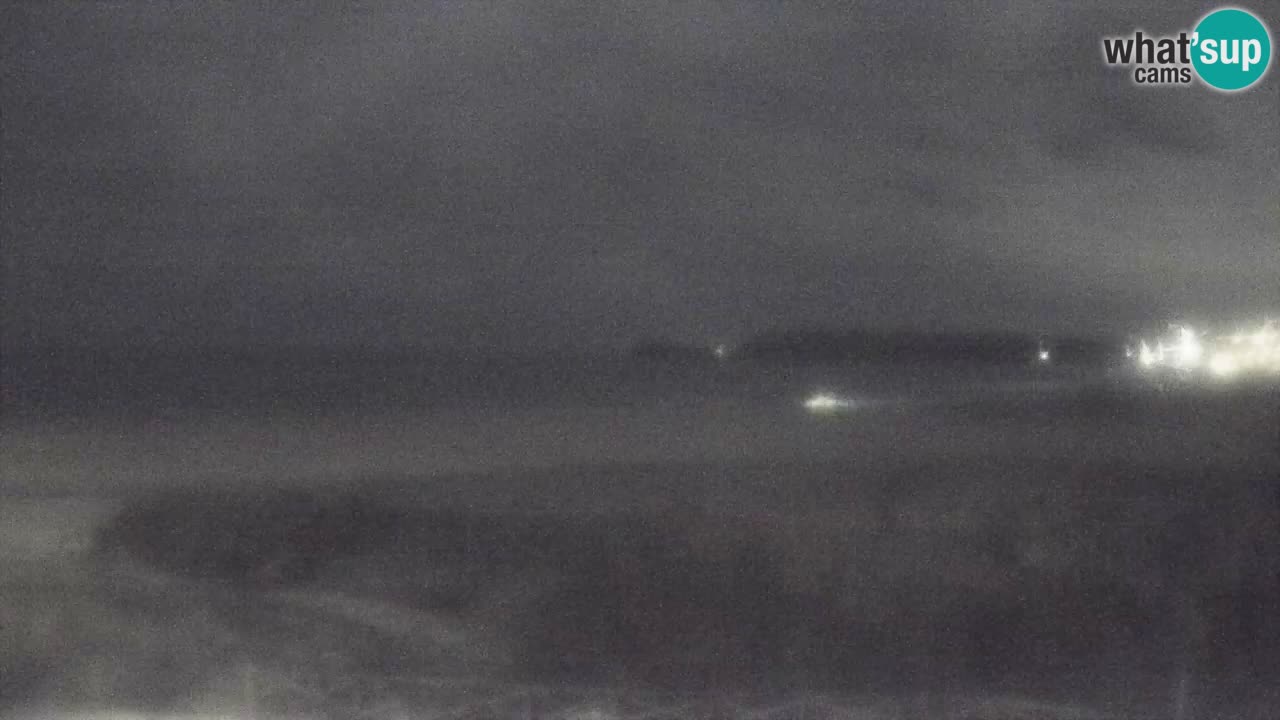 Webcam Torre dei Corsari – Vue en direct sur la plage depuis Punta Usai