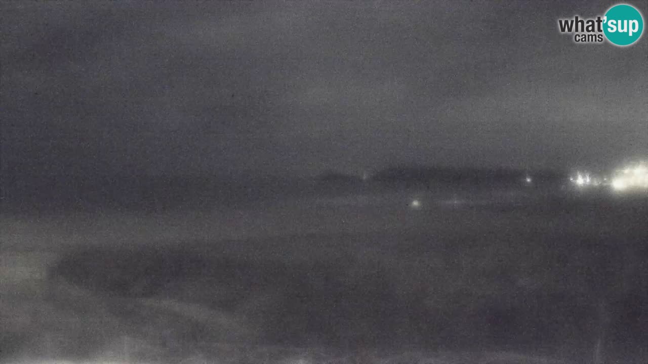 Webcam Torre dei Corsari – Vue en direct sur la plage depuis Punta Usai