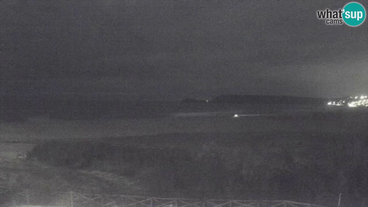 Webcam Torre dei Corsari – Vista live sulla spiaggia da Punta Usai