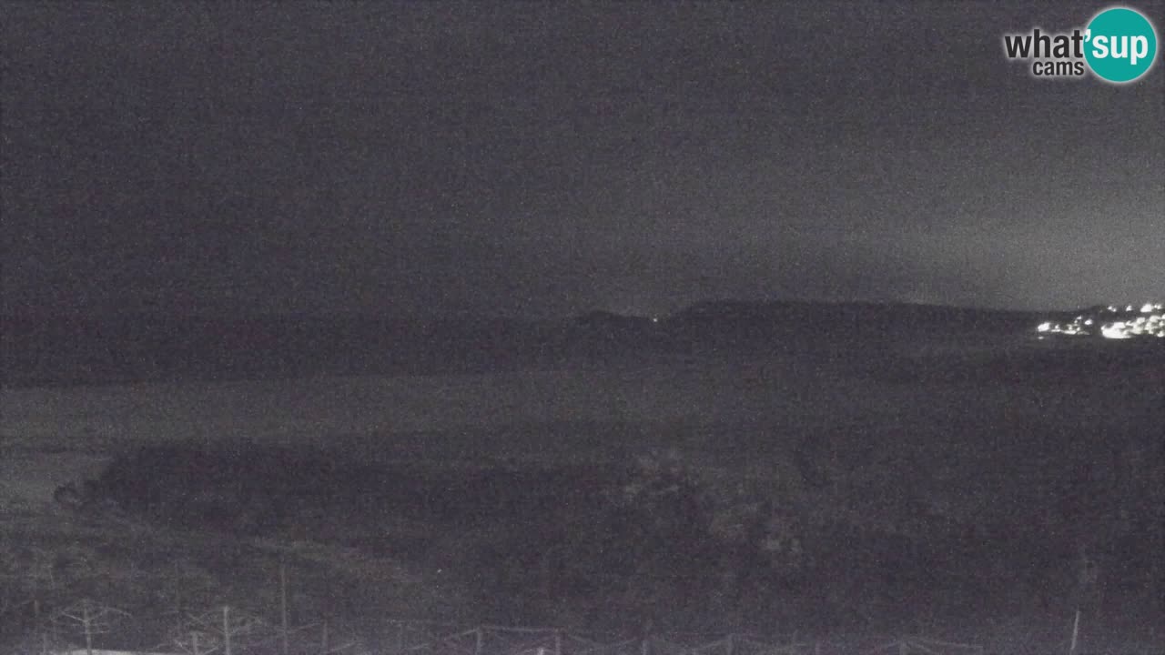 Webcam Torre dei Corsari – Vista live sulla spiaggia da Punta Usai