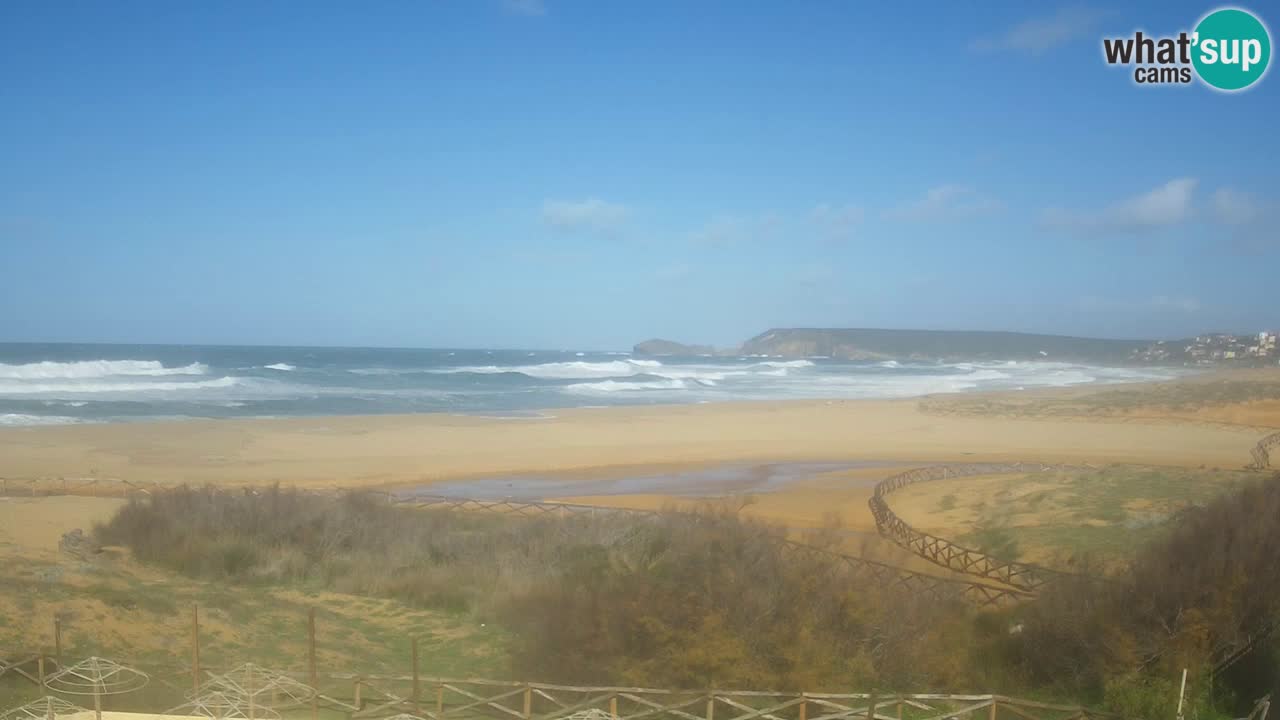 Spletna kamera Torre dei Corsari – Pogled v živo na plažo s Punta Usai