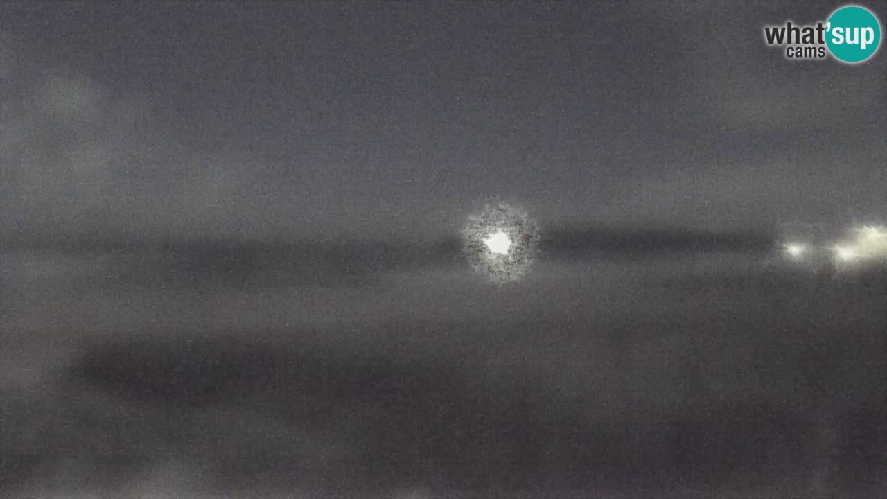 Web kamera Torre dei Corsari – Pogled uživo na plažu s Punta Usai