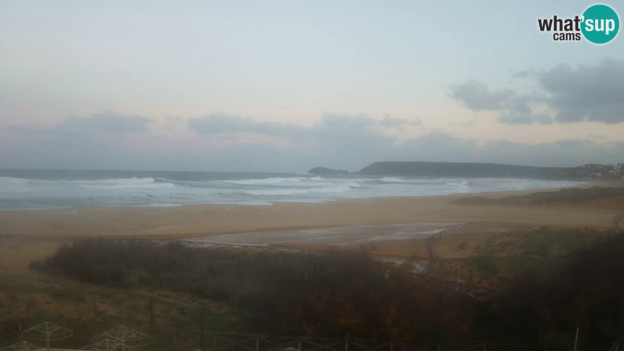 Webcam Torre dei Corsari – Vista live sulla spiaggia da Punta Usai