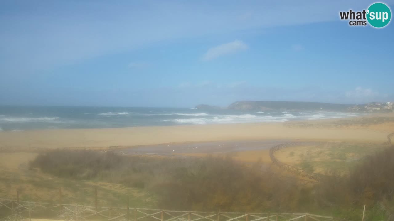 Spletna kamera Torre dei Corsari – Pogled v živo na plažo s Punta Usai