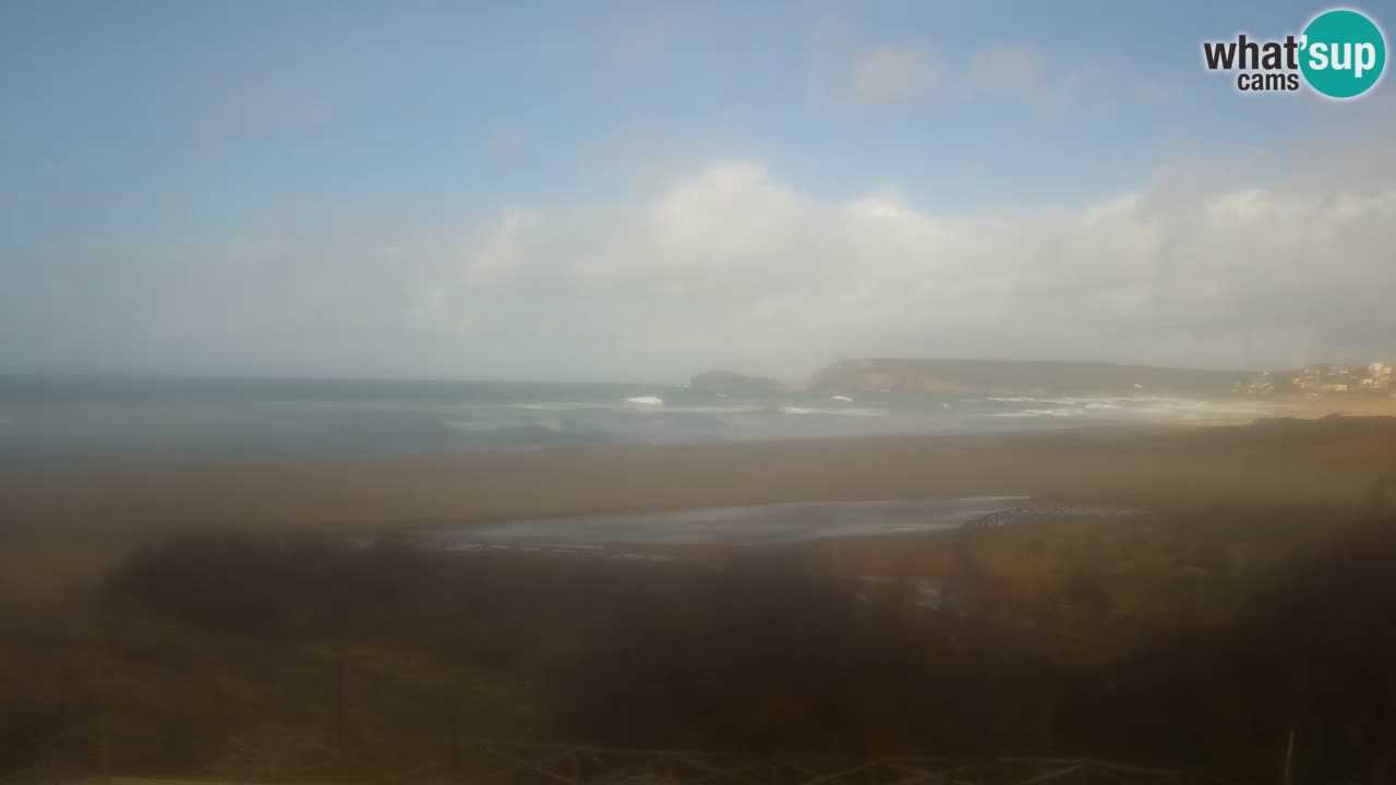 Web kamera Torre dei Corsari – Pogled uživo na plažu s Punta Usai