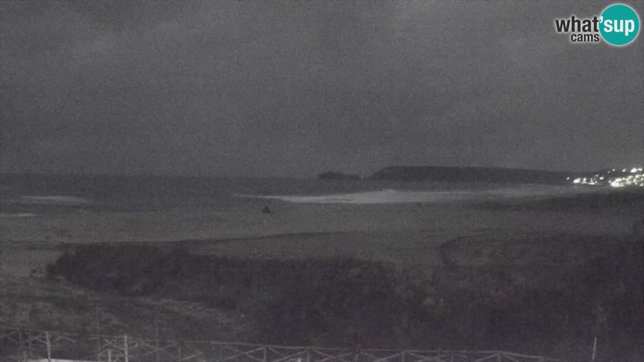 Webcam Torre dei Corsari – Vista live sulla spiaggia da Punta Usai