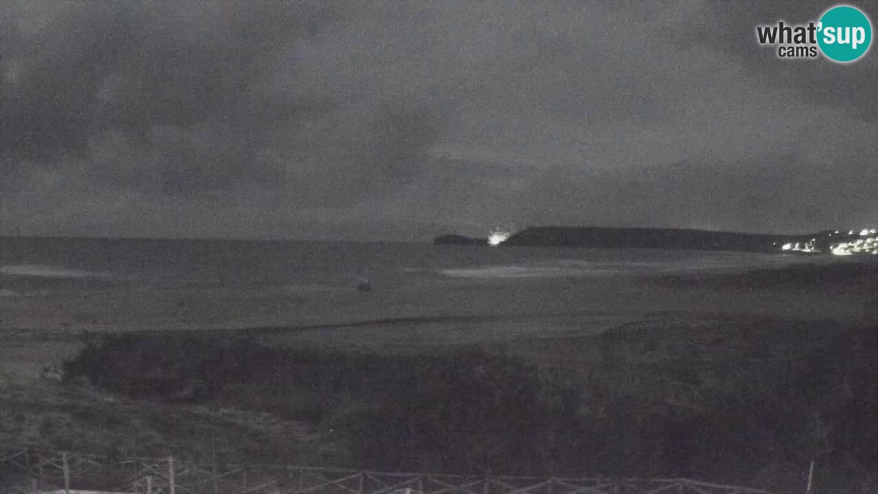 Webcam Torre dei Corsari – Vista live sulla spiaggia da Punta Usai