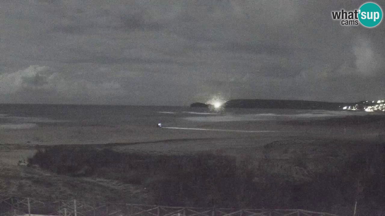 Webcam Torre dei Corsari – Vue en direct sur la plage depuis Punta Usai