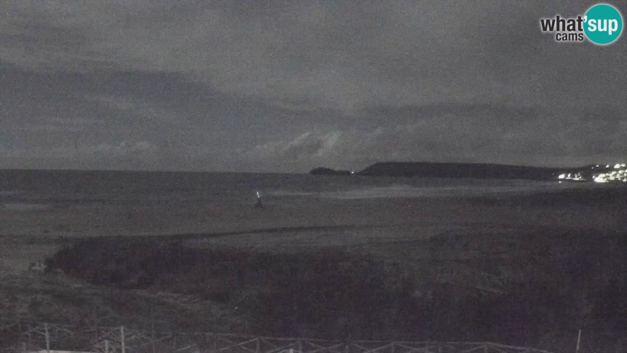 Webcam Torre dei Corsari – Vue en direct sur la plage depuis Punta Usai