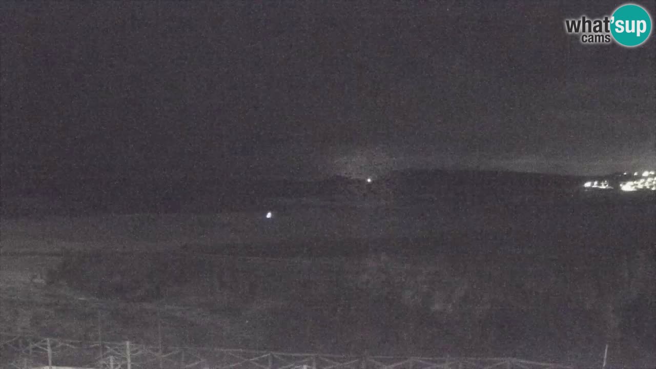 Webcam Torre dei Corsari – Vista live sulla spiaggia da Punta Usai