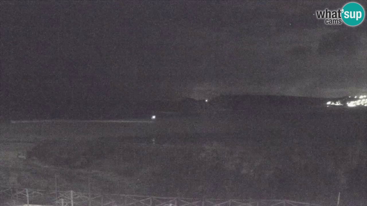 Webcam Torre dei Corsari – Vista live sulla spiaggia da Punta Usai