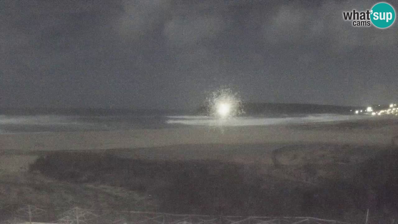 Web kamera Torre dei Corsari – Pogled uživo na plažu s Punta Usai