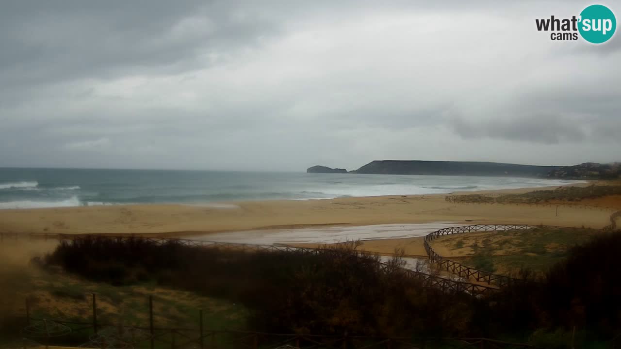 Spletna kamera Torre dei Corsari – Pogled v živo na plažo s Punta Usai